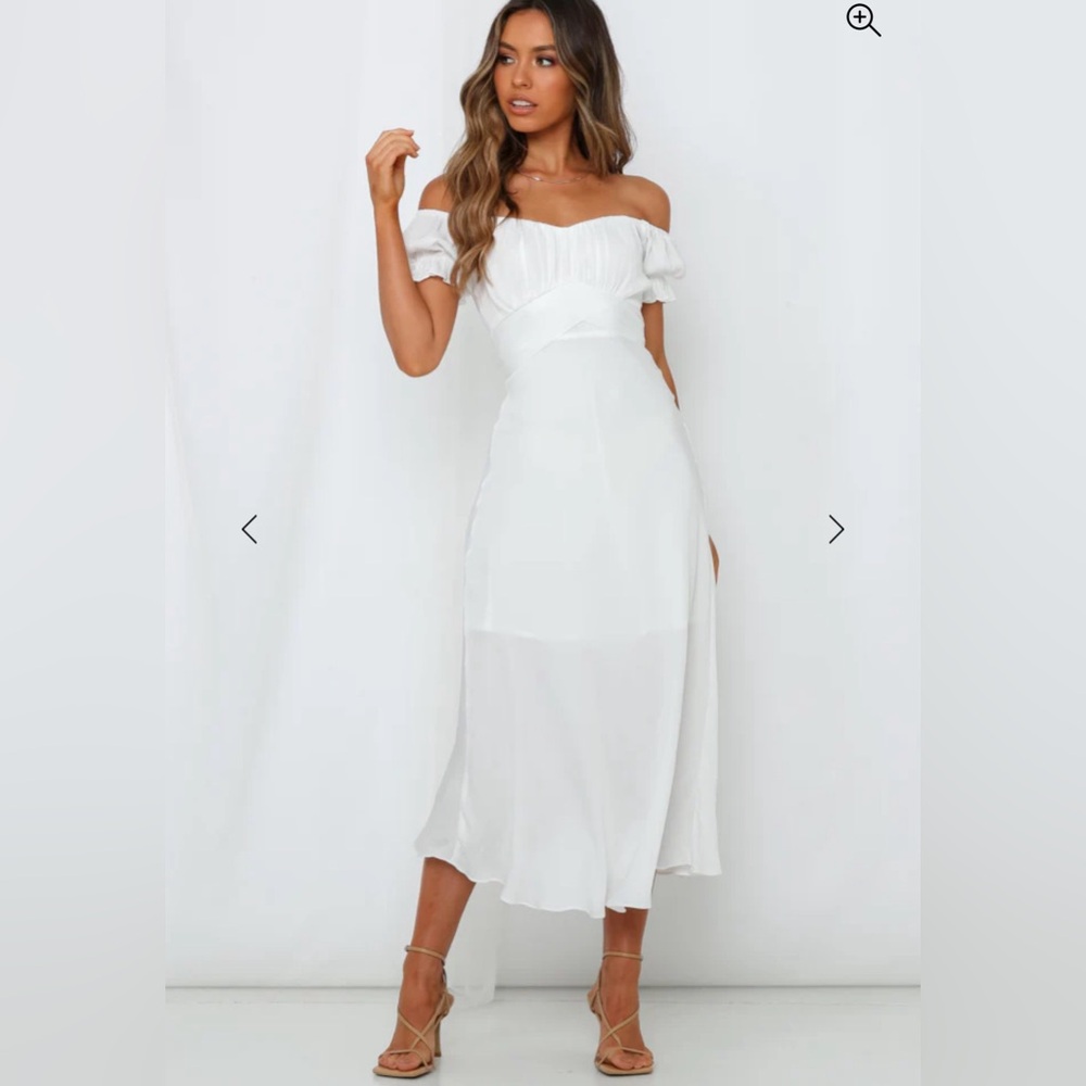 Petal & Pup Mickenna Dress in WHITE Size 4